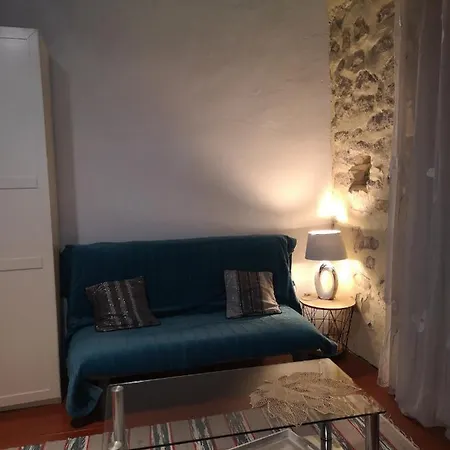 San Nicolas Apartment *